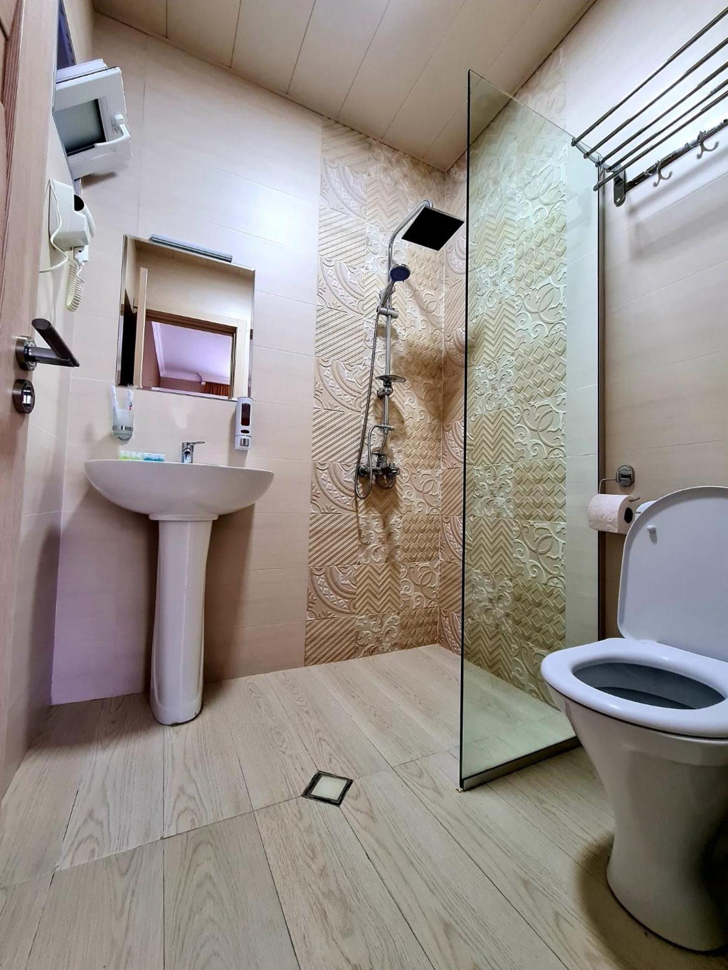 Baqari Inn カズベギ 部屋 写真